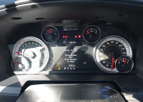 2017 Ram 1500 Laramie 4X4 6'4 Box из США, поврежденный, VIN 1C6RR7JT5HS853760